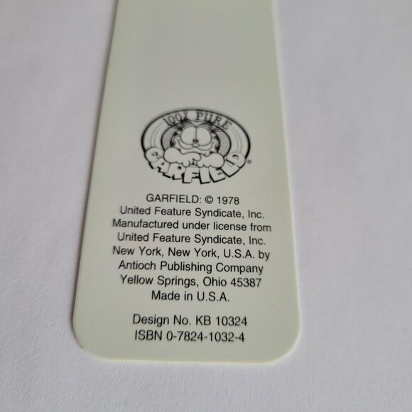 Vintage 1978 Garfield Bookmark Don't Ask Tassel Comic Cat apple KB 10324 70s 80s - Picture 13 of 15